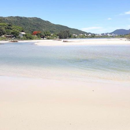 Condominio Frente Do Mar! Lindo Apartamento! ฟลอเรียนอโปลิส ภายนอก รูปภาพ